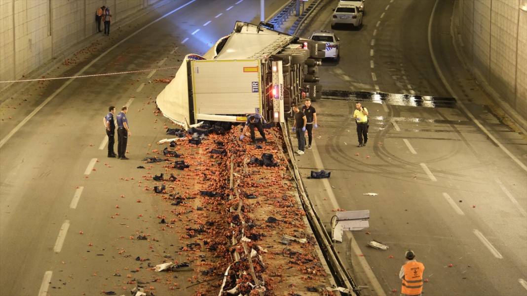 Konya’da alt geçitte devrilen TIR’ın sürücüsü Ali Güner öldü 1